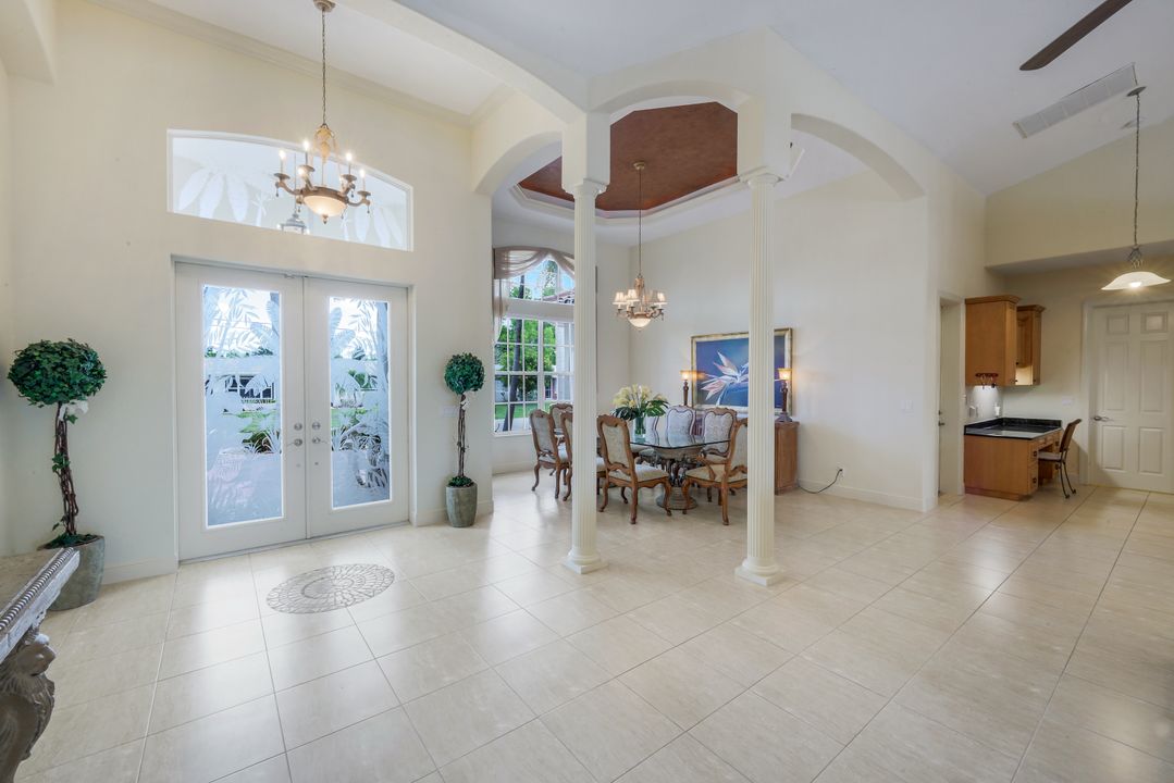 5929 SW 1st Ct, Cape Coral, FL 33914