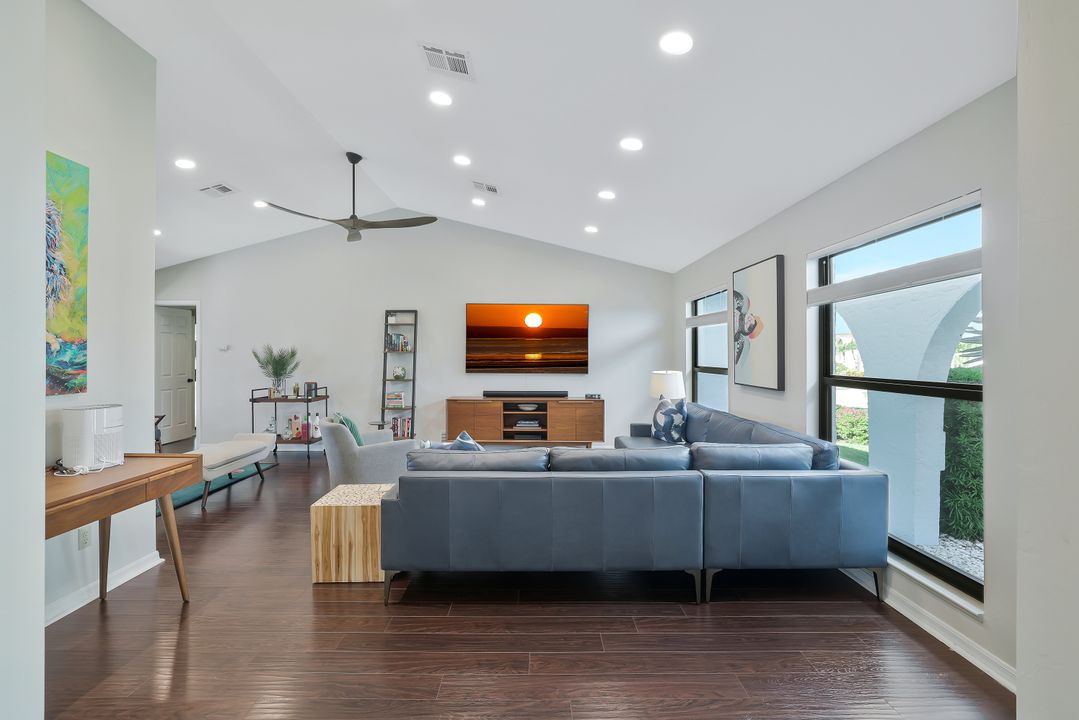 50 Copperfield Ct, Marco Island, FL 34145