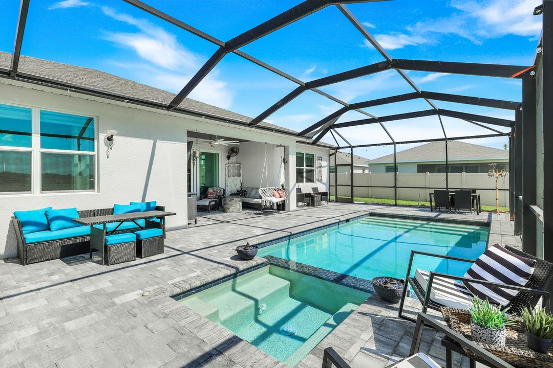 18821 Shimmer Dawn Ct, NO FORT MYERS, FL 33917