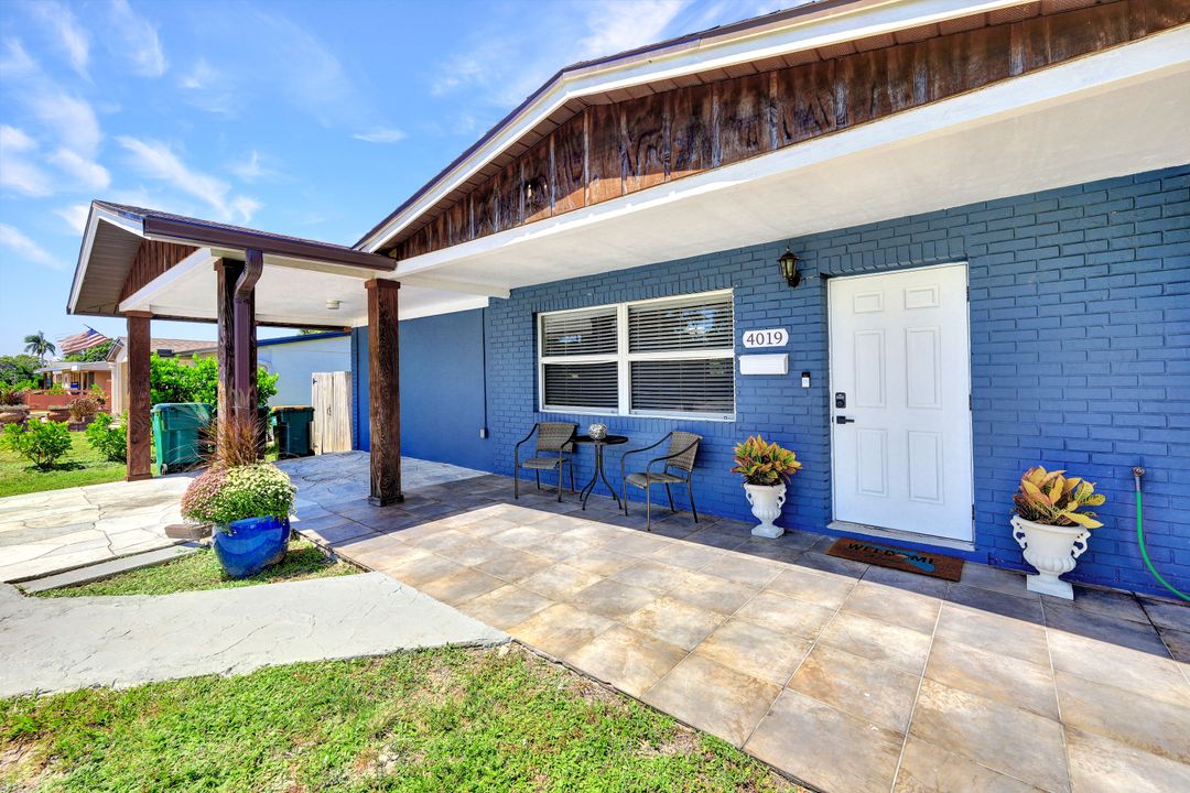 4019 Estey Ave, Naples, FL 34104