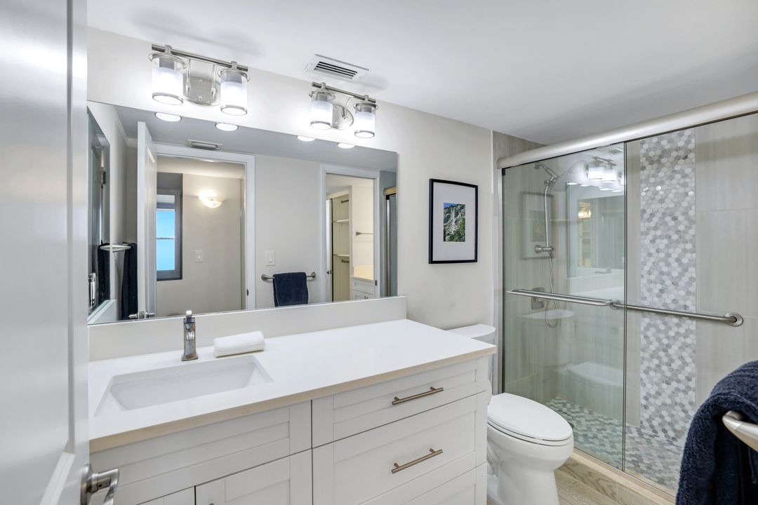 5 Bluebill Ave #506, Naples, FL 34108