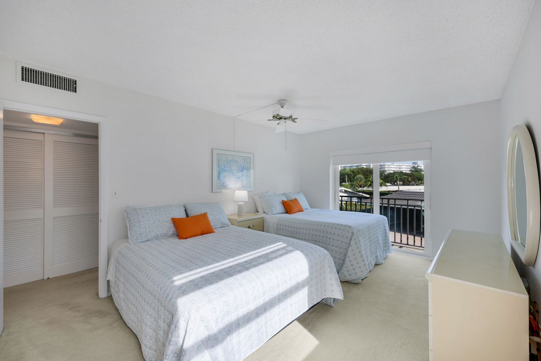3400 Gulf Shore Blvd N #B4, Naples, FL 34103