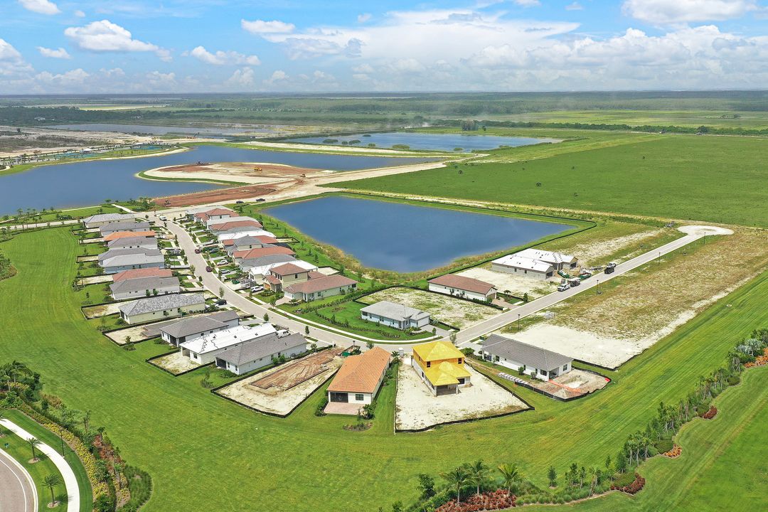 3995 Pegasus Wy, Naples, FL 34120