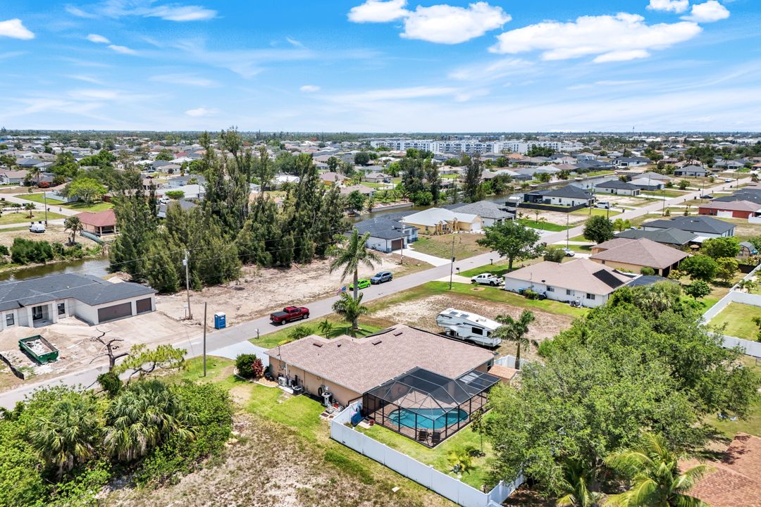 502 NW 7th Ave, Cape Coral, FL 33993