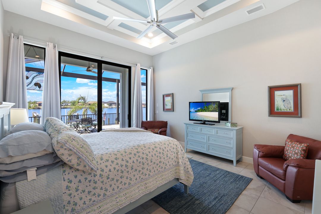 4612 NW 33rd Terrace, Cape Coral, FL 33993