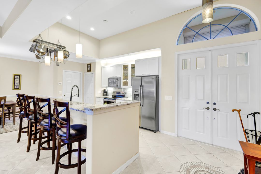 4383 Pomarine Ct, Naples, FL 34119