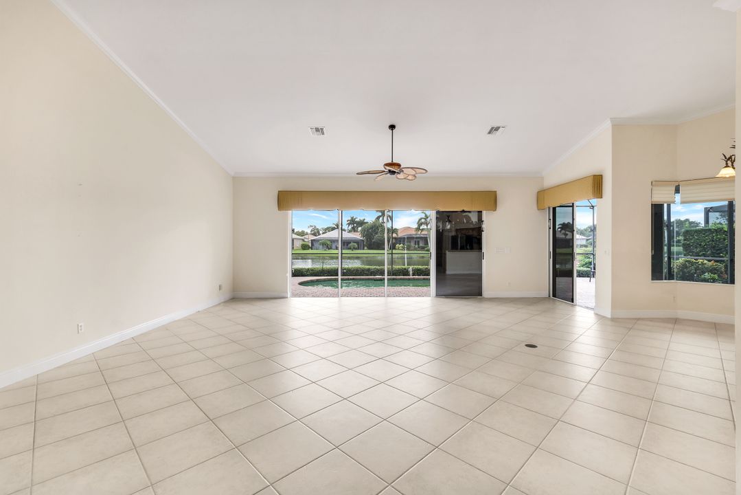 25551 Springtide Ct, Bonita Springs, FL 34135