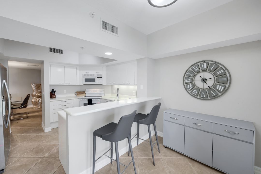 980 Cape Marco Dr #1602, Marco Island, FL 34145