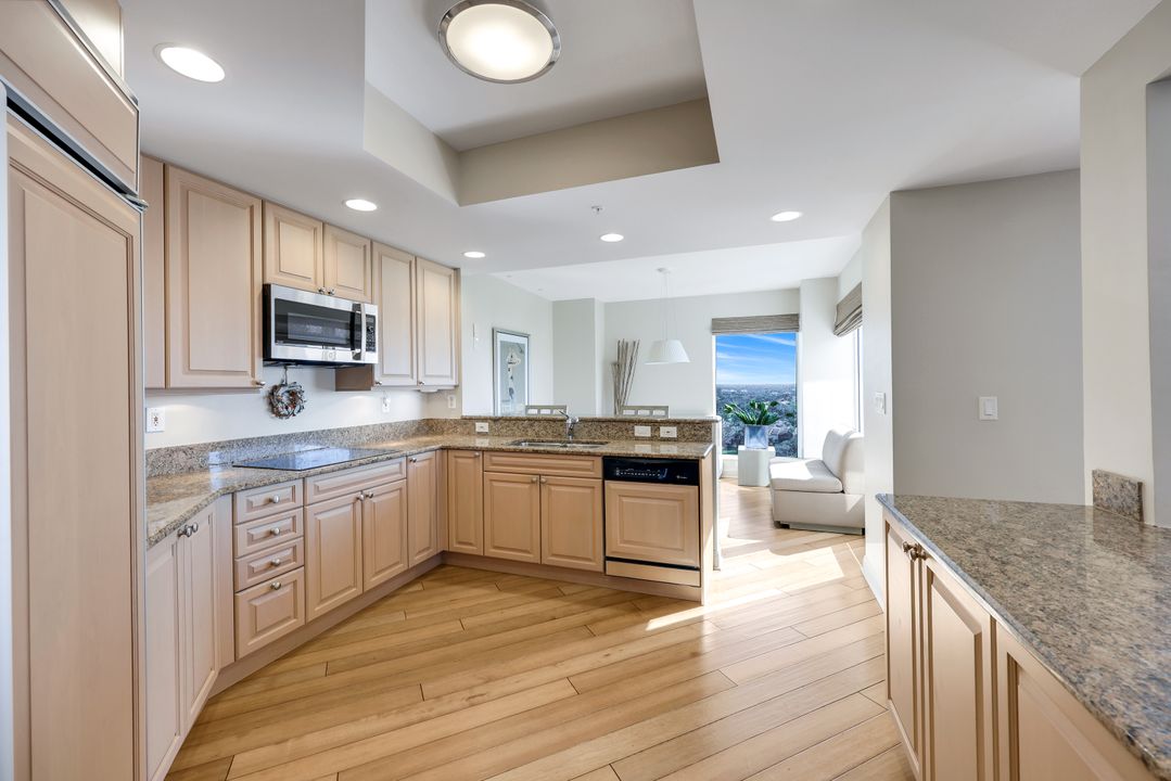 4801 Bonita Bay Blvd #1201, Bonita Springs, FL 34134