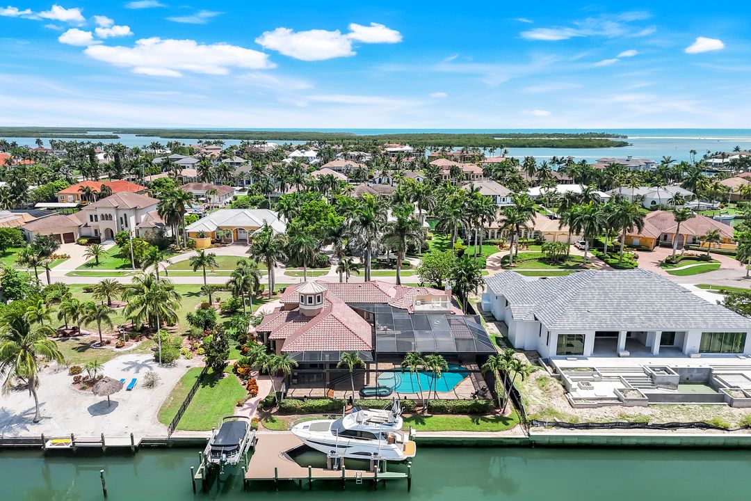1658 McIlvaine Ct, Marco Island, FL 34145