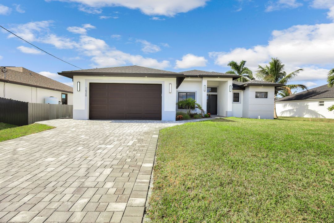 1020 NW 33rd Pl, Cape Coral, FL 33993