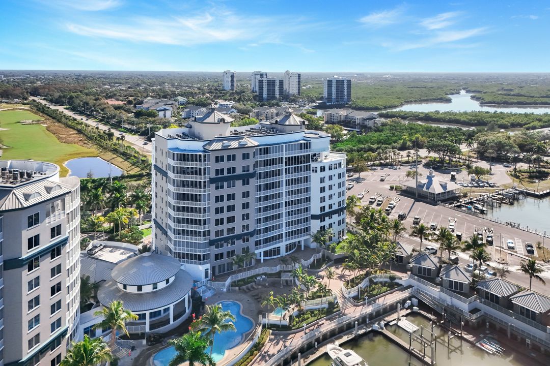 13665 Vanderbilt Dr #301, Naples, FL 34110