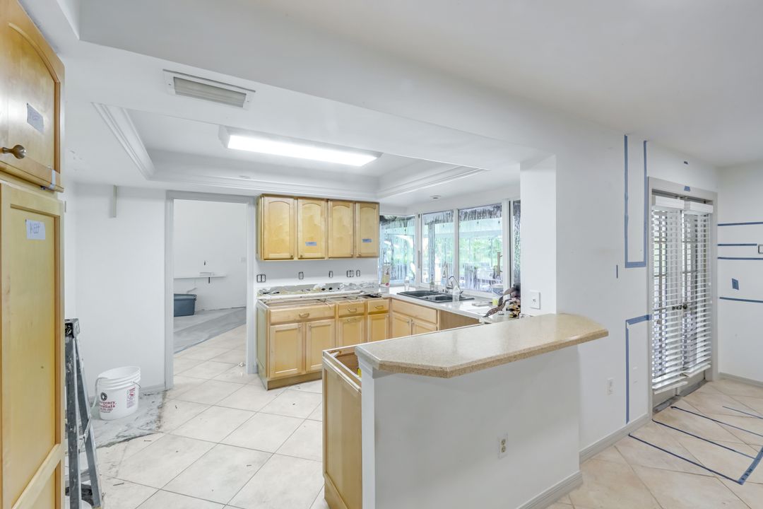 17451 Oak Creek Rd, Alva, FL 33920