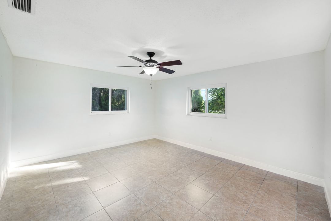 801 McMahon Ave NW, Port Charlotte, FL 33948