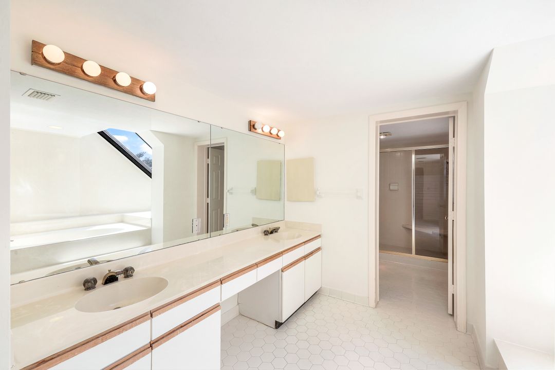 6300 Pelican Bay Blvd #A-101, Naples, FL 34108