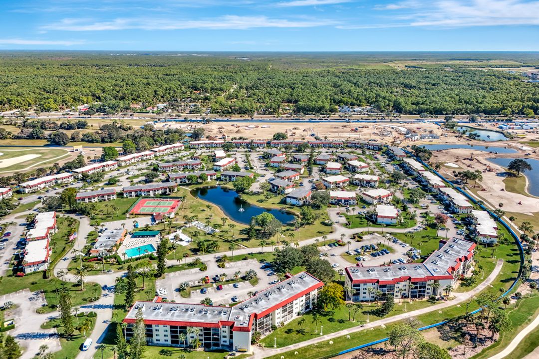 4346 27th Ct SW #101, Naples, FL 34116