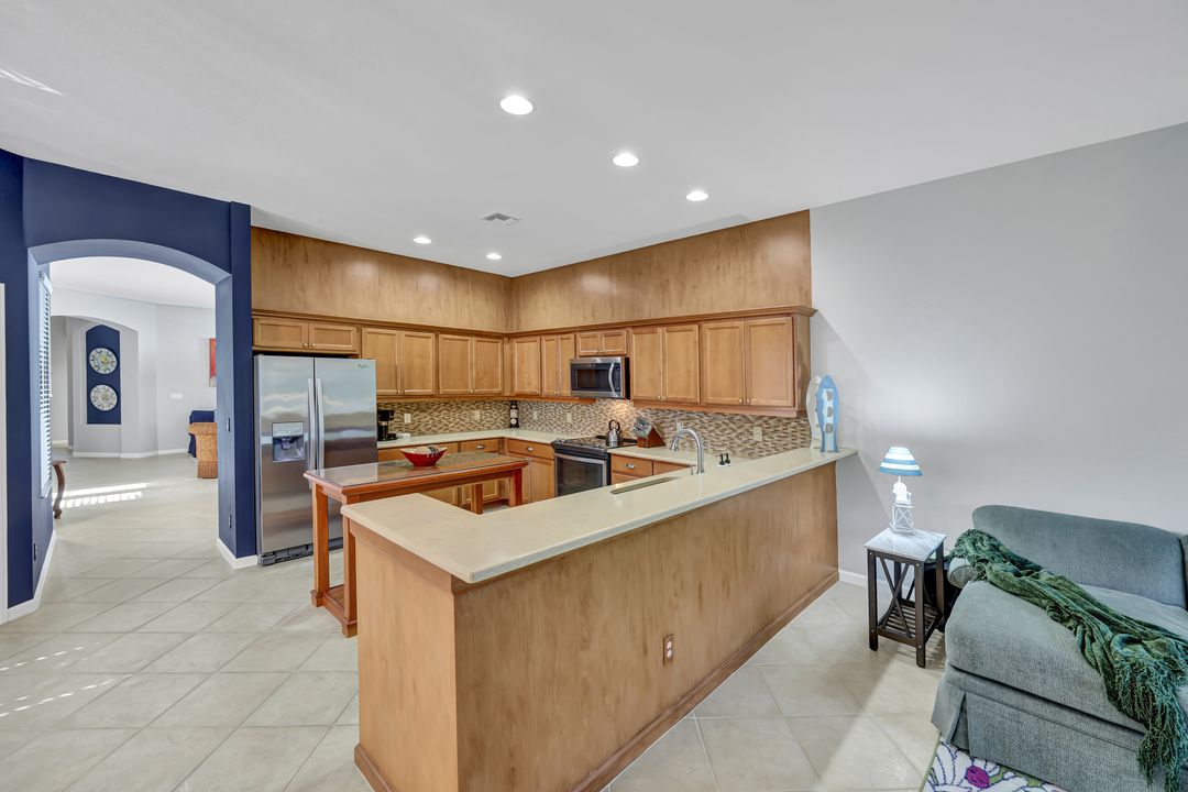 21981 Longleaf Trail Dr, Bonita Springs, FL 34135