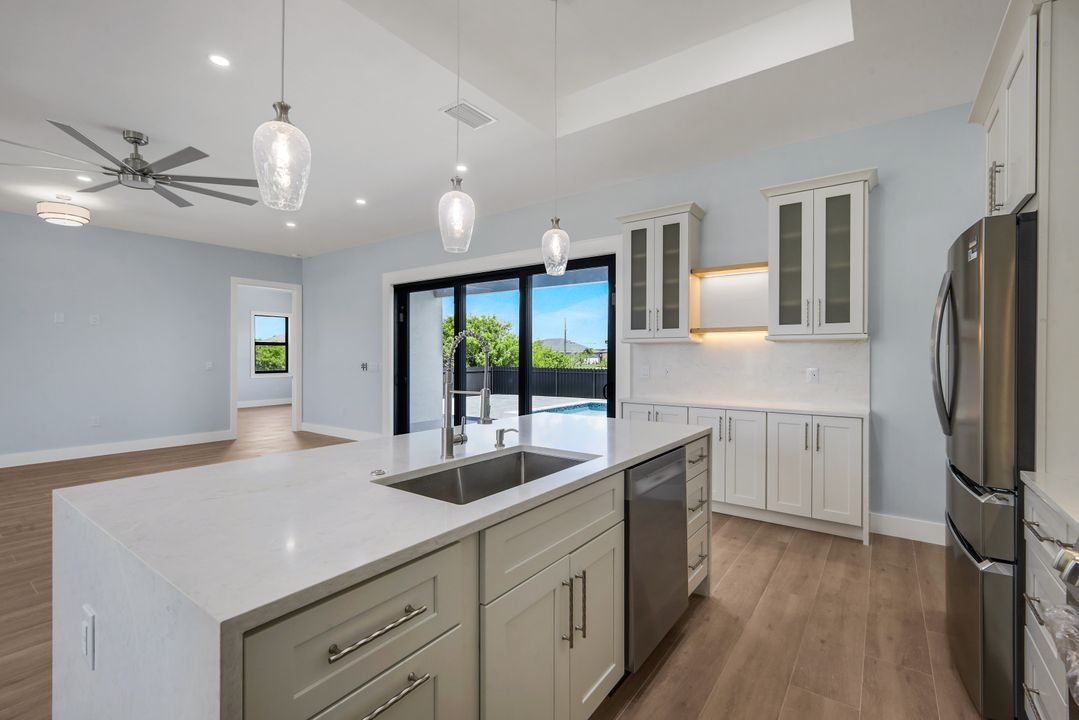 15301 Acorn Cir, Port Charlotte, FL 33981