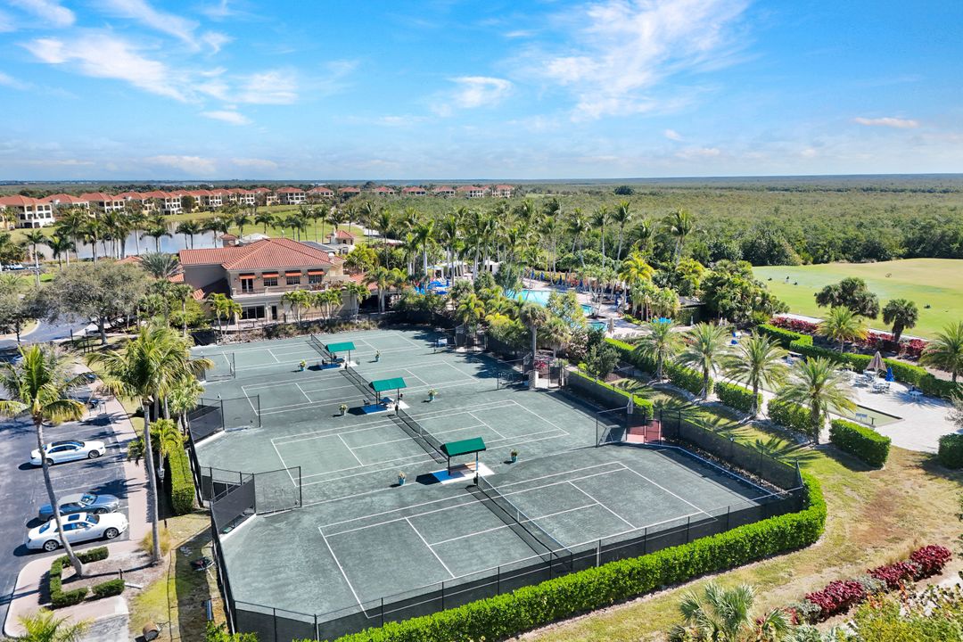 1277 Rialto Way #201, Naples, FL 34114