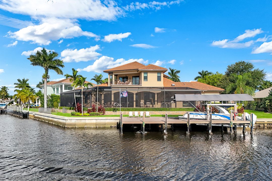 80 Anchor Ct, Marco Island, FL 34145