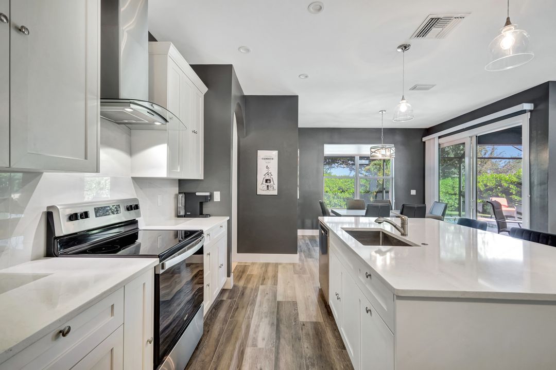 2801 NW 15th St, Cape Coral, FL 33993