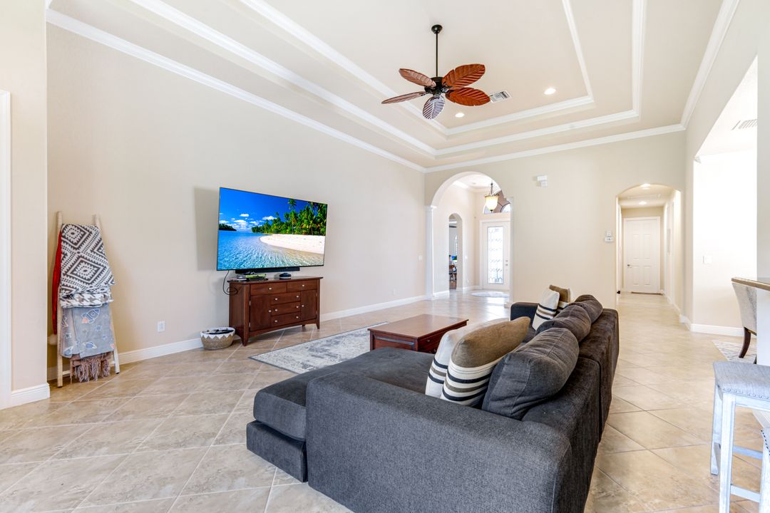 19513 Caladesi Dr, Fort Myers, FL 33967