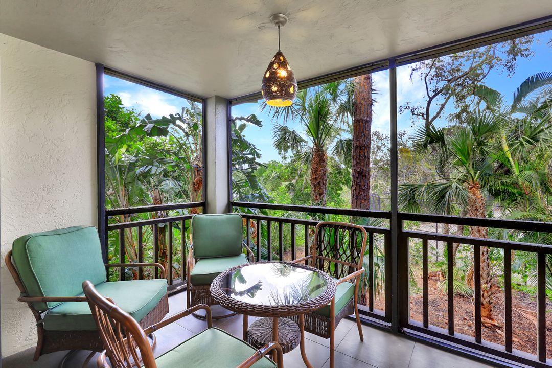 3661 Wild Pines Dr, Bonita Springs, FL 34134