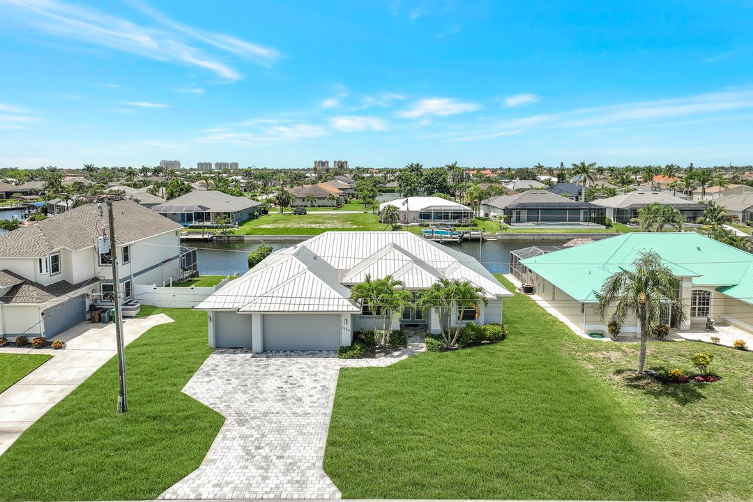 1726 SW 45th St, Cape Coral, FL 33914