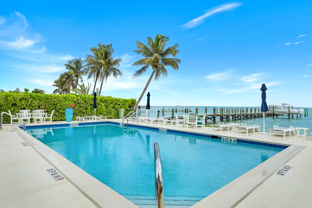 11410 Old Lodge Ln #1B, Captiva, FL 33924