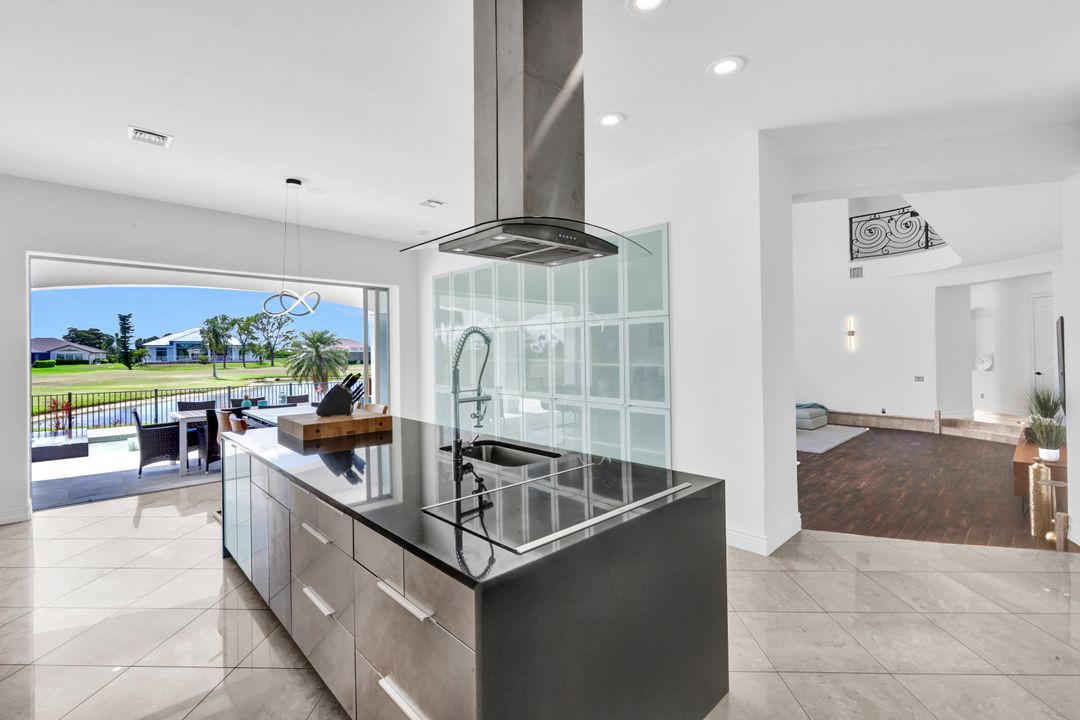 11929 Princess Grace Ct, Cape Coral, FL 33991
