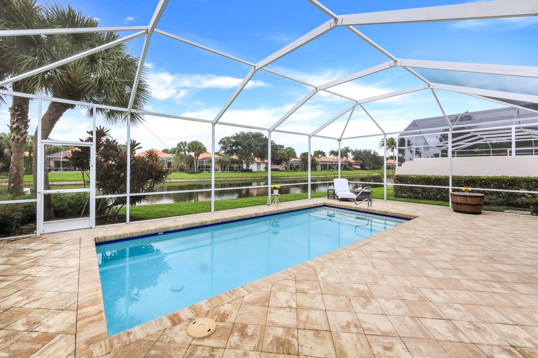 4453 Novato Ct, Naples, FL 34109