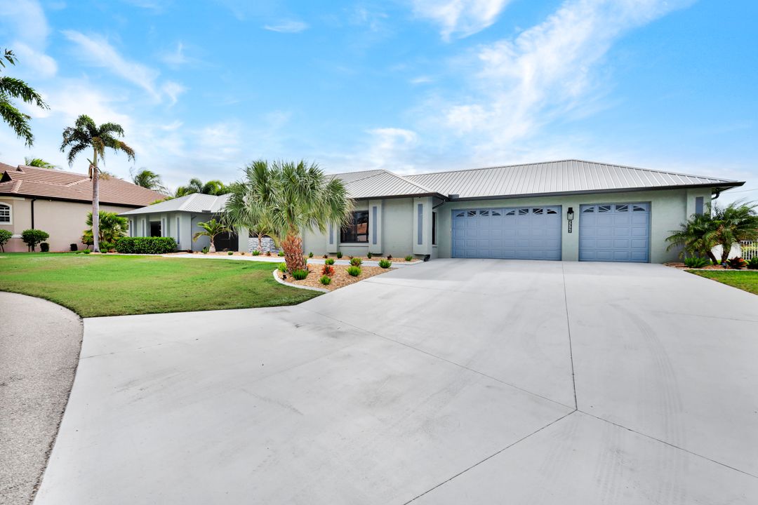 5346 SW 10th Ave, Cape Coral, FL 33914