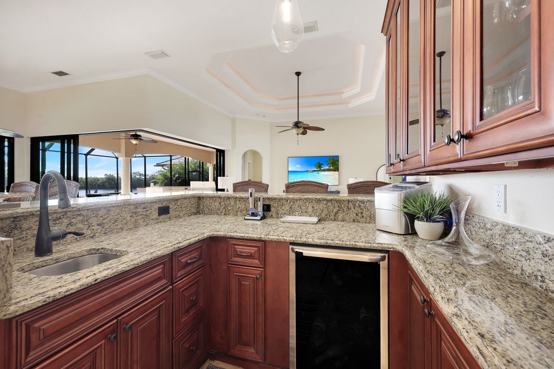 5858 Harbour Preserve Cir, Cape Coral, FL 33914