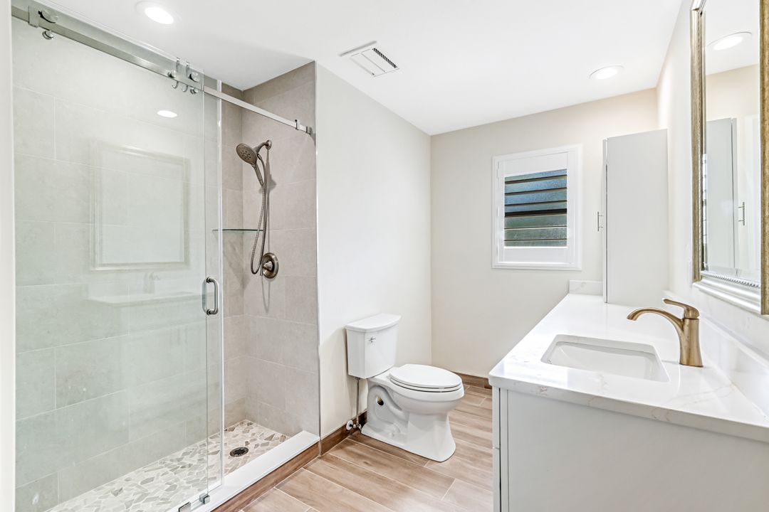 16993 Timberlakes Dr, Fort Myers, FL 33908