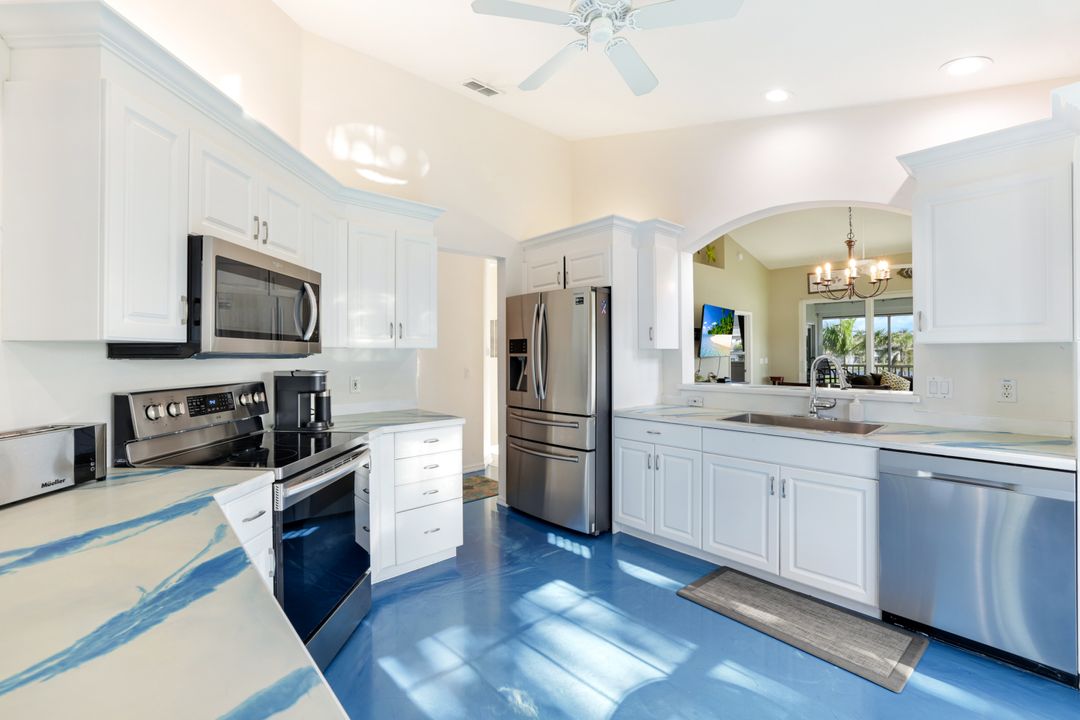 5928 Sand Wedge Ln #1808, Naples, FL 34110