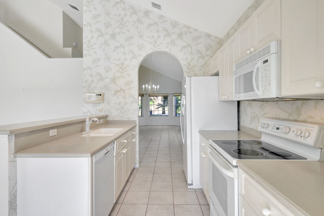 9490 Cedar Creek Dr, Bonita Springs, FL 34135