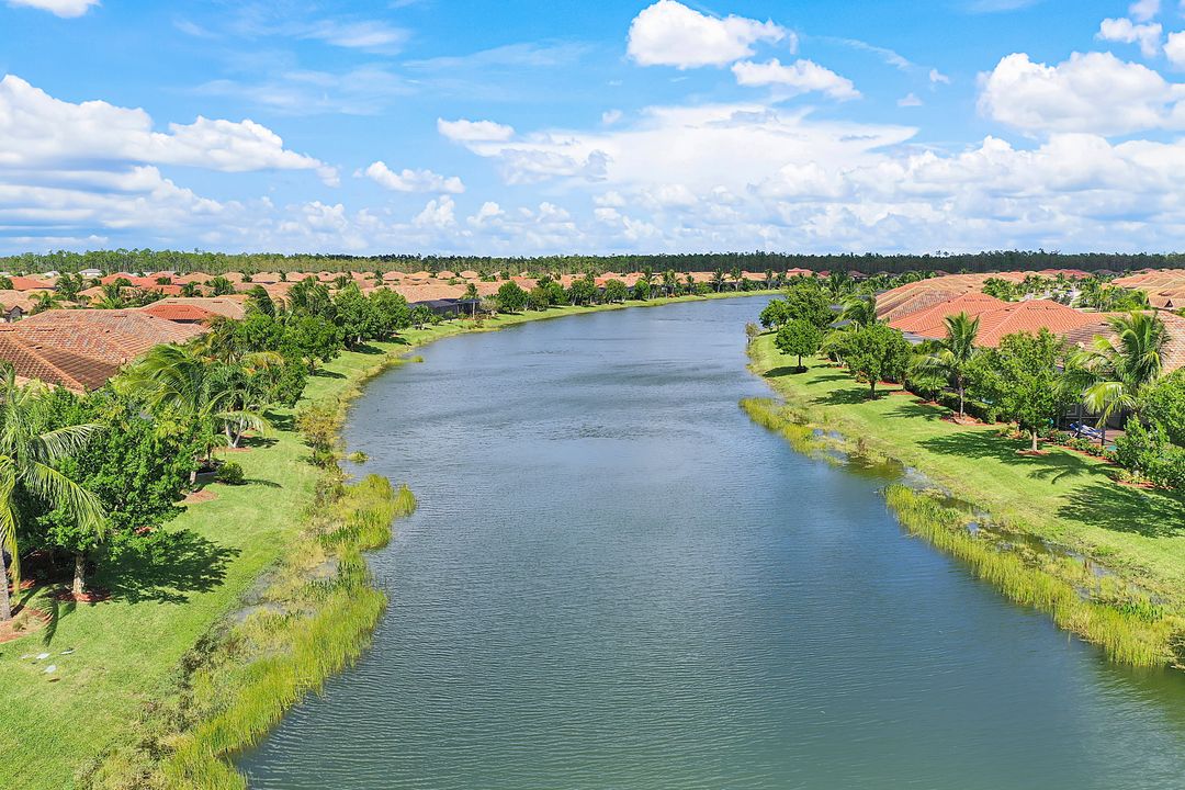 28122 Kerry Ct, Bonita Springs, FL 34135