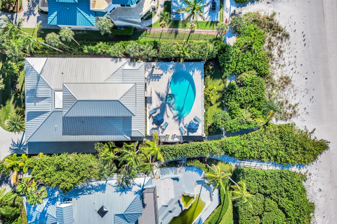 310 Seabreeze Dr, Marco Island, FL 34145