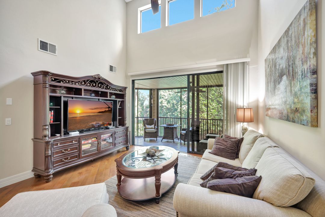 27105 Oakwood Lake Dr, Bonita Springs, FL 34134
