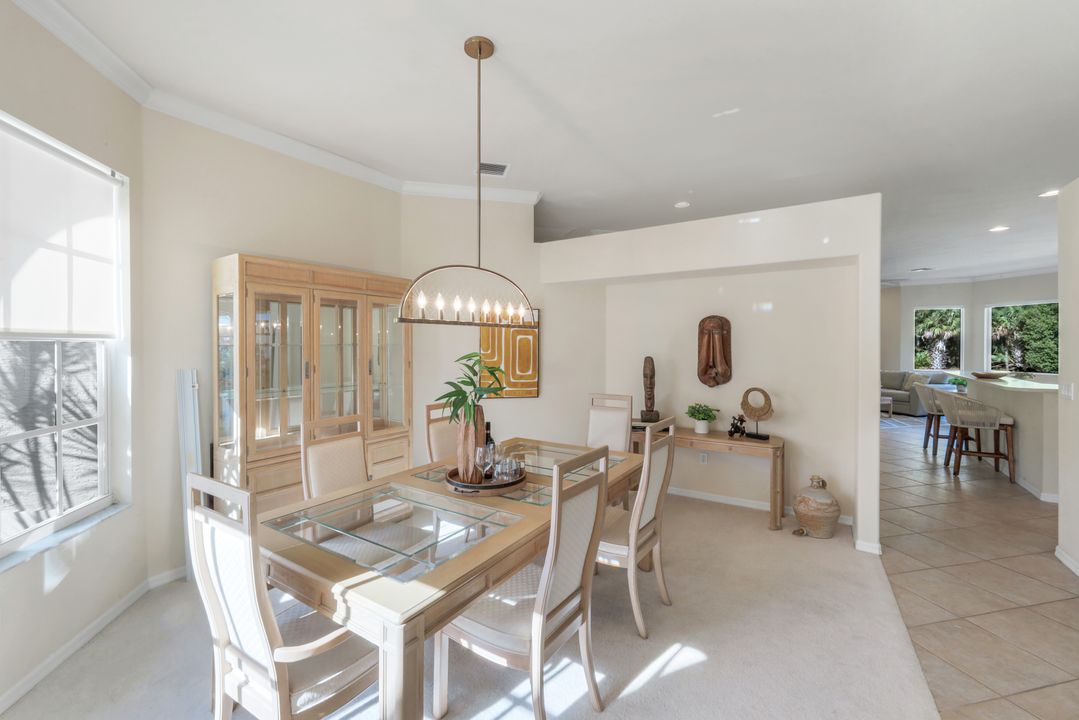 10824 Pond Ridge Dr, Fort Myers, FL 33913