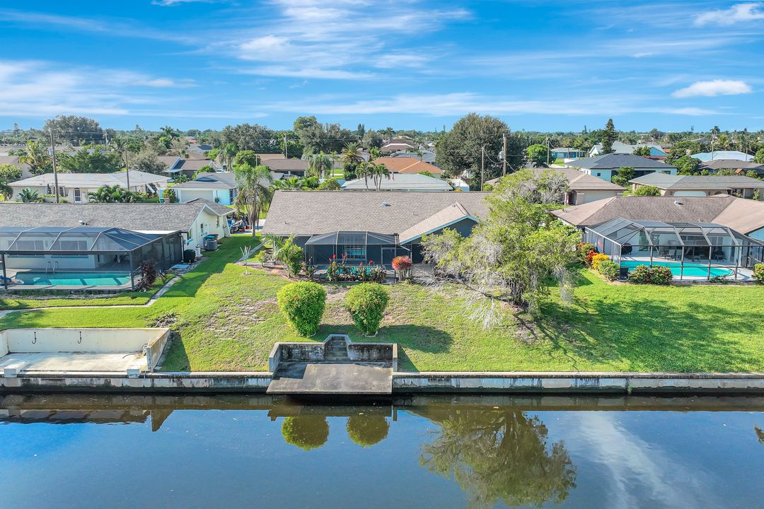1207 SE 29th Terrace, Cape Coral, FL 33904
