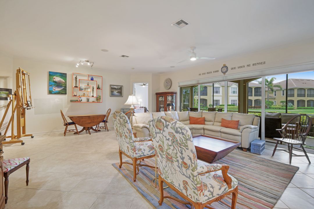 5030 Blauvelt Way #102, Naples, FL 34105