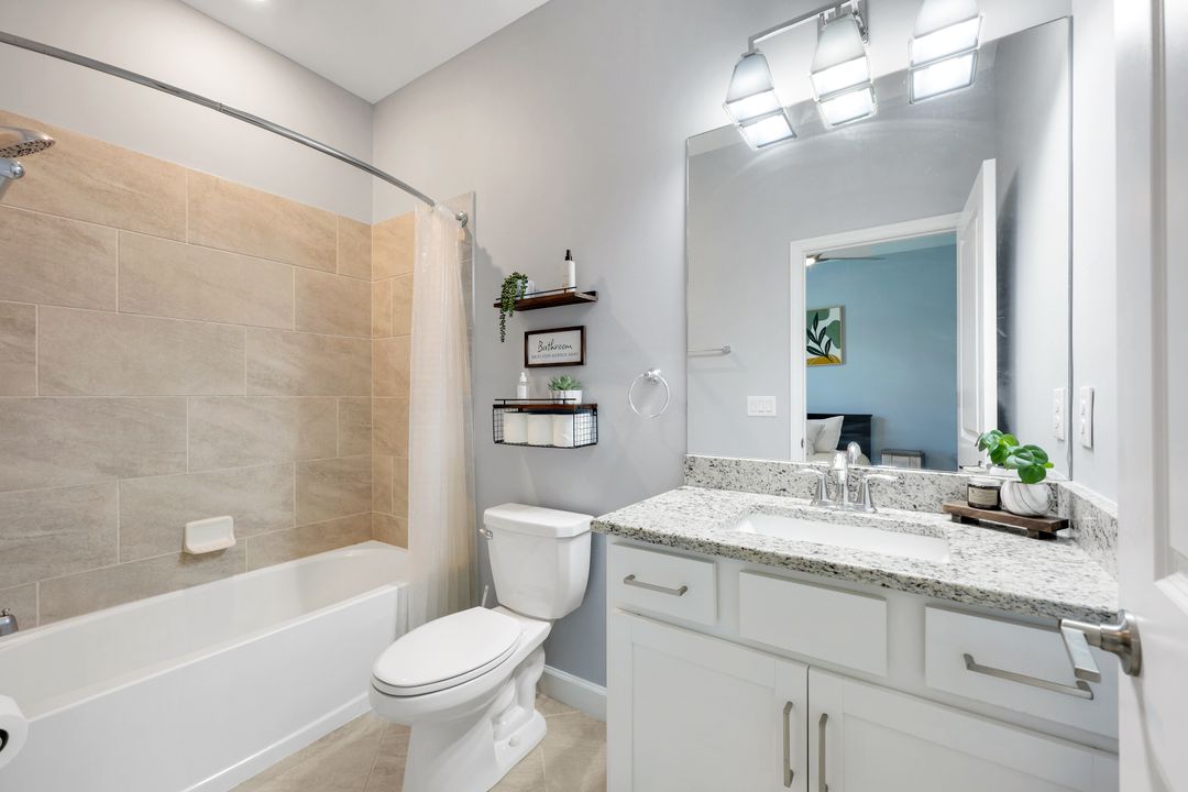 13824 Pine Lodge Ln, Fort Myers, FL 33913