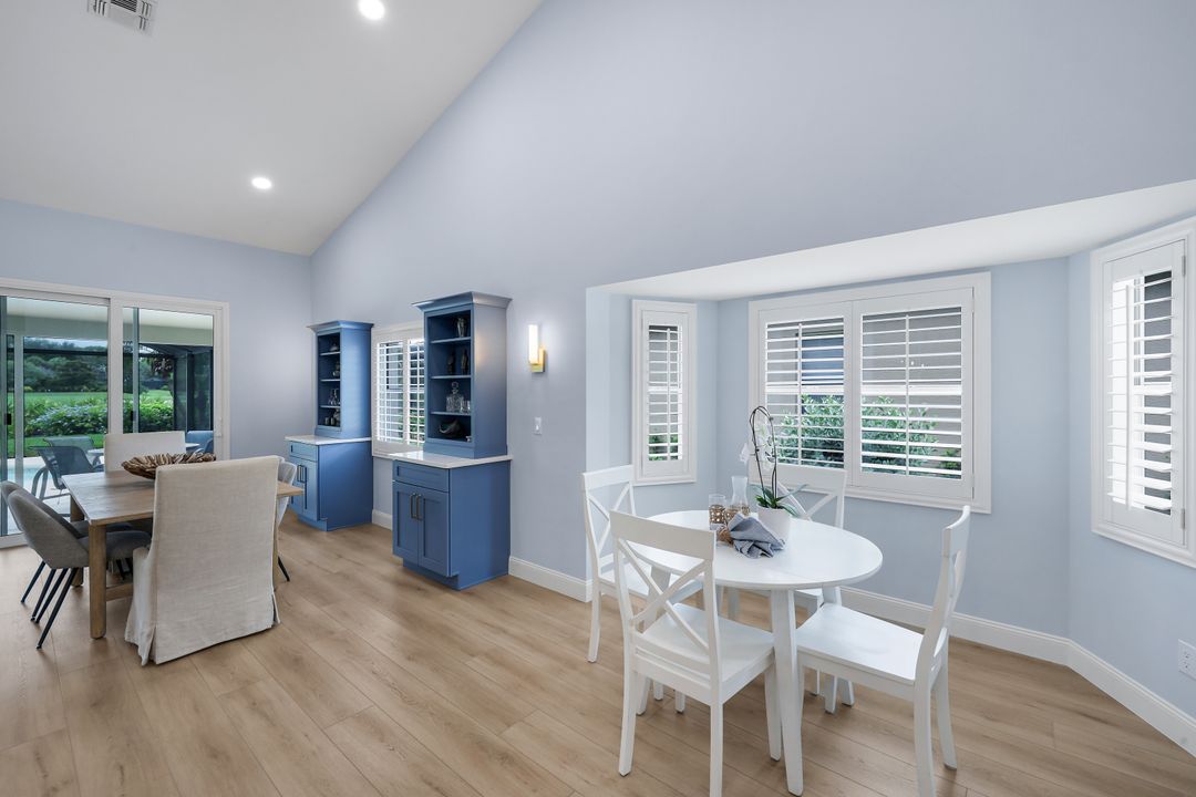 25061 Bay Cedar Dr, Bonita Springs, FL 34134