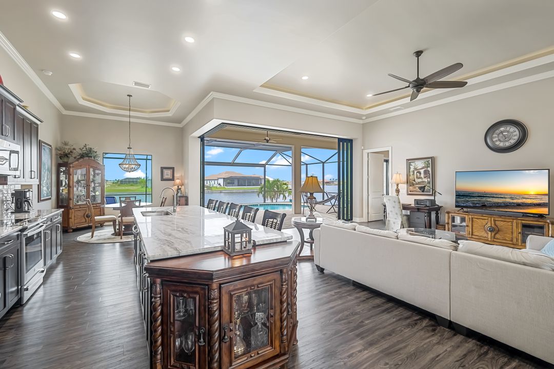 4424 NW 33rd Ln, Cape Coral, FL 33993