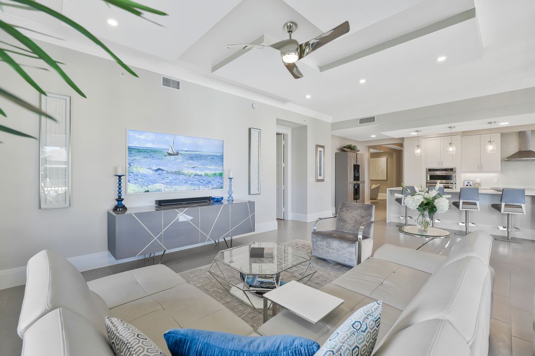 1035 3rd Ave S #402, Naples, FL 34102