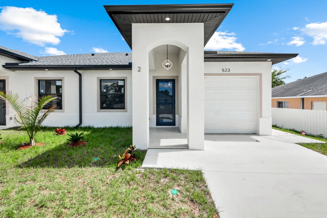521 Lillon Ave S, Lehigh Acres, FL 33974