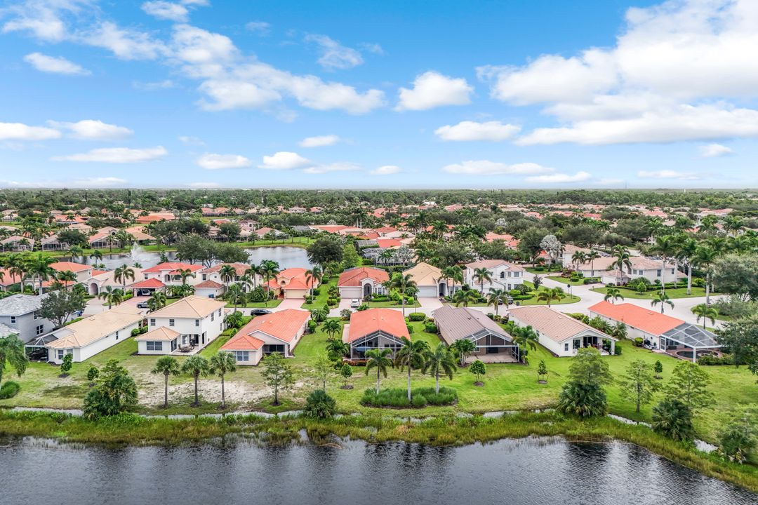 9006 Astonia Way, Estero, FL 33967
