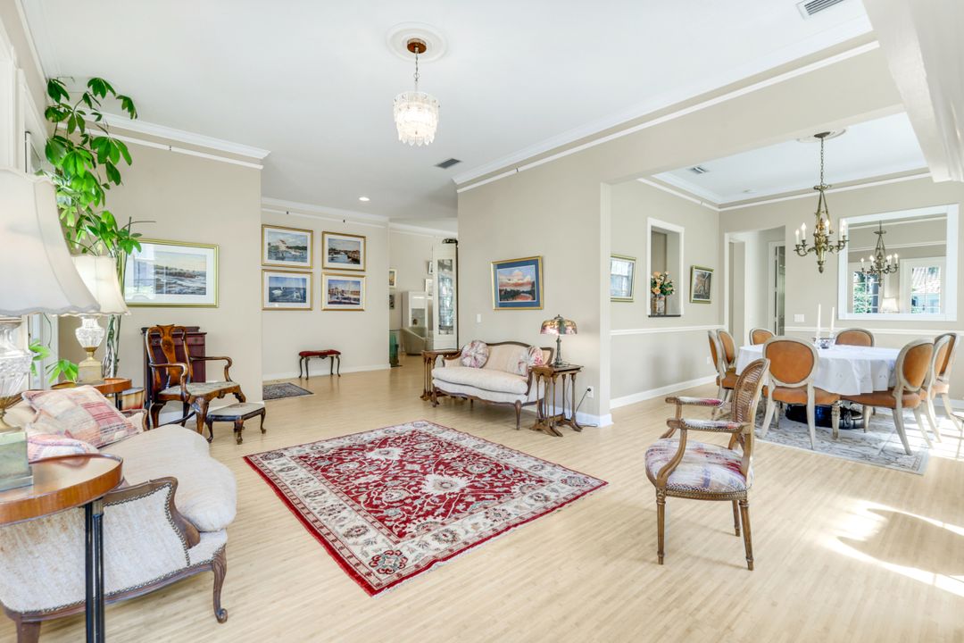 5129 Inagua Way, Naples, FL 34119