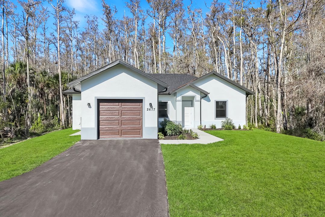 2677 62nd Avenue NE, Naples, FL 34120